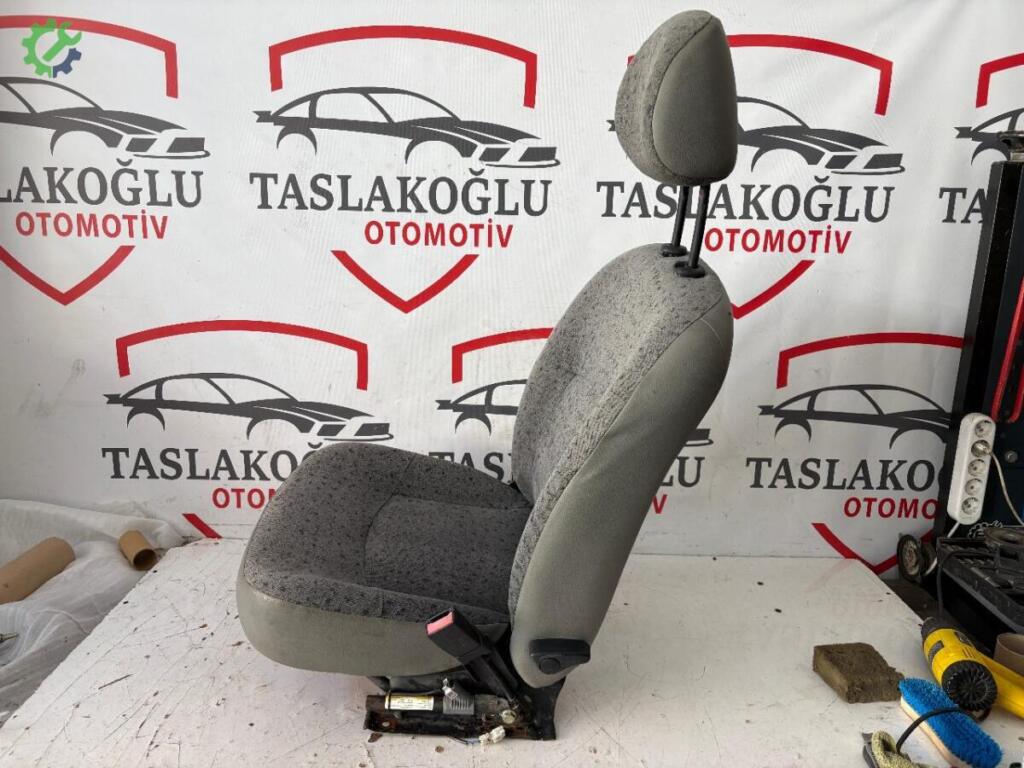 Renault Kangoo Yolcu Koltuğu Çıkma Parça Bursa