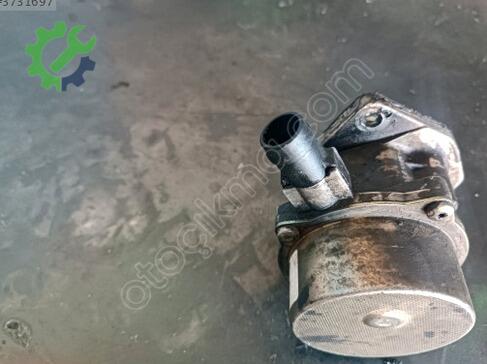 Renault R25 Akü çıkma parça