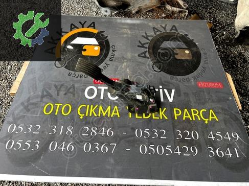 Mitsubishi L200 Pedal çıkma parça