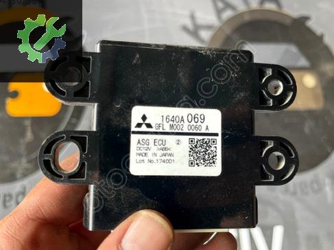 Mitsubishi L200 Kontrol Ünitesi 1640A069 çıkma parça