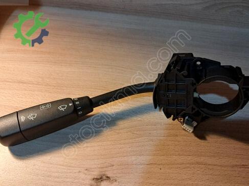 Mercedes-Benz A Serisi Sinyal Kolu 1685450110 çıkma parça