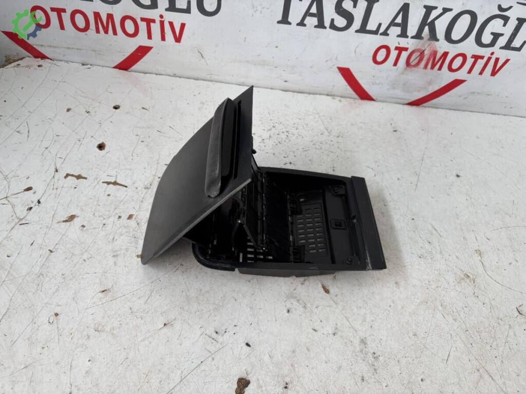 Fiat Fiorino Trim çıkma parça
