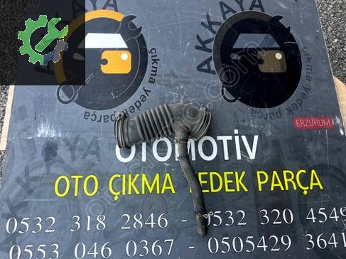 Toyota Corolla Hava Filtresi Hortumu 17881-0T060 çıkma parça