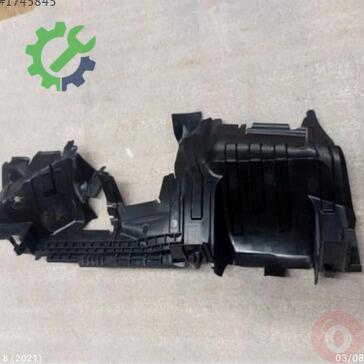 Volkswagen Jetta Intercooler 17A121284M çıkma parça