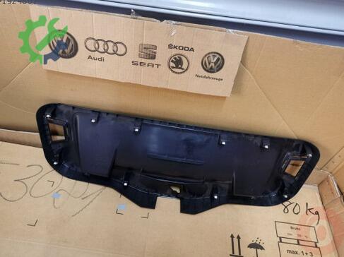 Volkswagen Jetta Bagaj 17A867605 çıkma parça