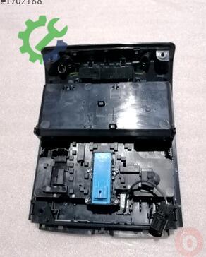 Volkswagen Jetta Tavan Lambası 17A868837A çıkma parça