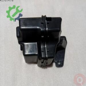 Volkswagen Jetta Yedek Su Deposu 17A955453A Sökme Çıkma
