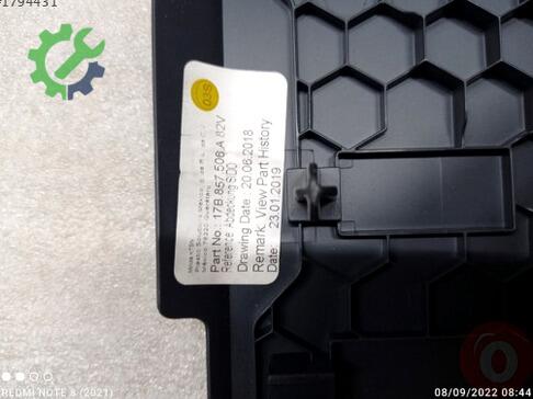 Volkswagen Jetta Torpido 17B857506A çıkma parça