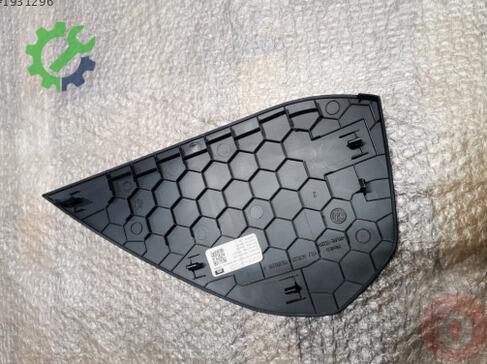 Volkswagen Jetta Torpido 17B858218A çıkma parça