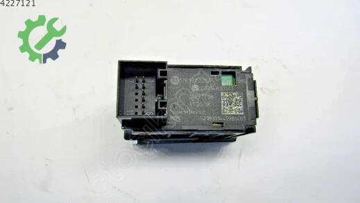 Volkswagen Jetta El Freni Butonu 17B927225A çıkma parça