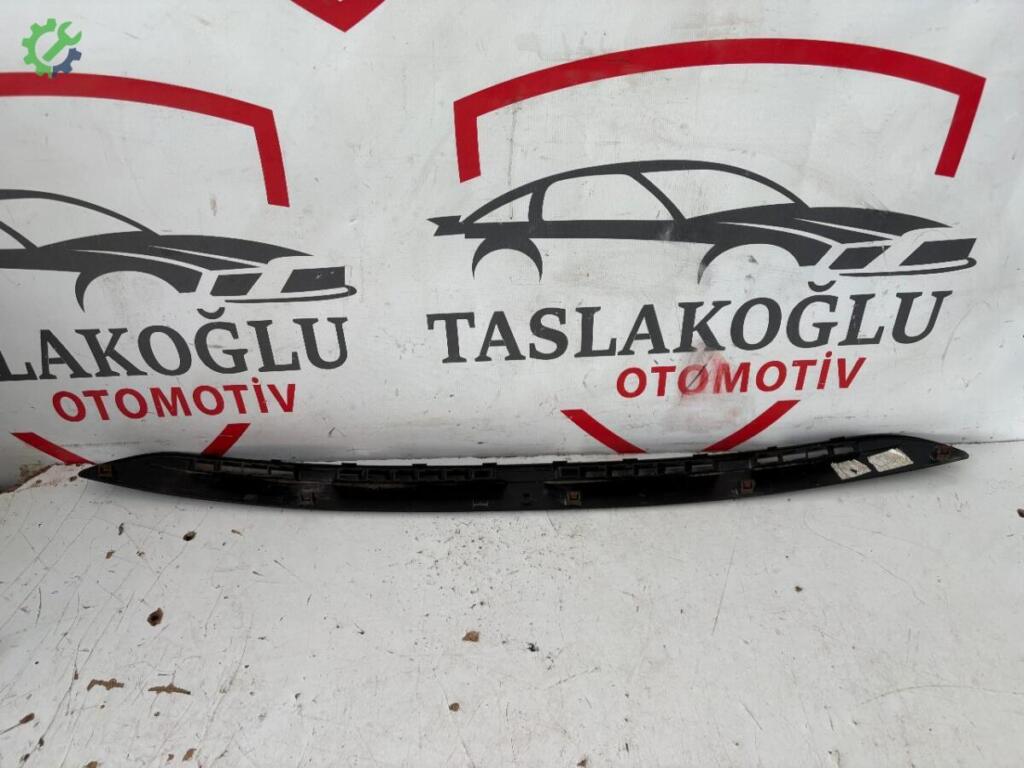 Fiat Fiorino Kalorifer Izgarası çıkma parça