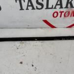 VOLKSWAGEN POLO CLASSİC SOL ARKA KAPI CAM SIYIRIÇI