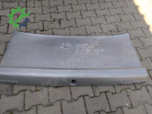 Renault R 9 Bagaj Kapağı çıkma parça