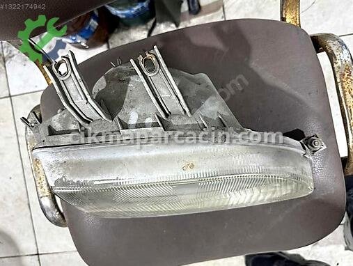 Honda Civic Sağ Ön Far çıkma parça
