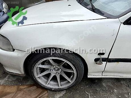 Honda Civic Sol Ön Çamurluk çıkma parça