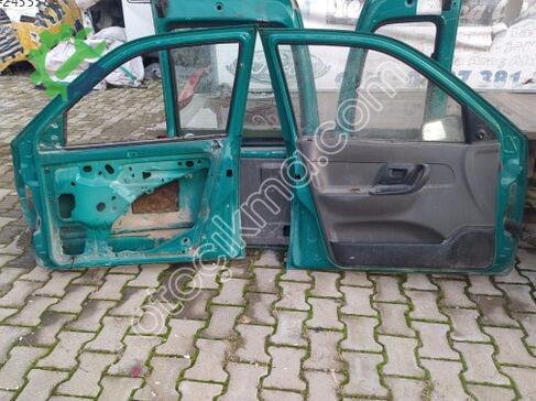 Volkswagen Polo Sağ Ön Kapı çıkma parça