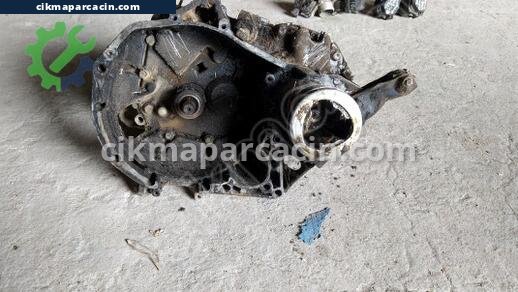 Renault R19 Şanzıman Komple çıkma parça
