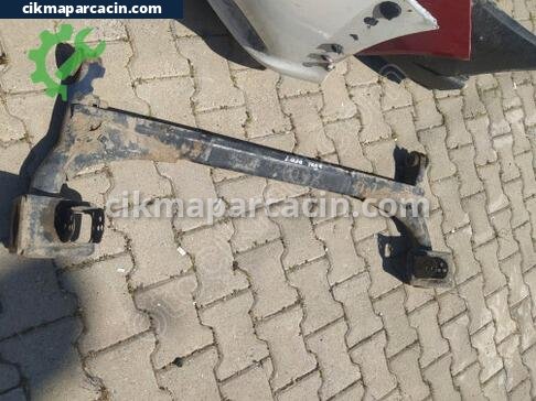Lada Vega Arka Dingil çıkma parça