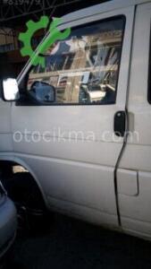 1997-2001 VOLKSWAGEN TRANSPORTER T4ÇIKMA ORJİNAL SOL ÖN KAPI