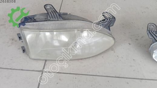 Fiat Siena Sağ Ön Far çıkma parça