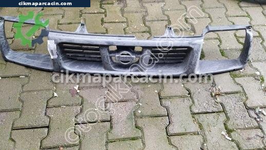 Nissan Skystar Ön Panjur çıkma parça