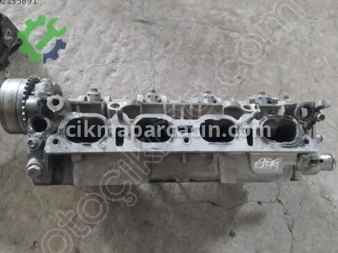 Toyota Corolla Silindir Kapağı çıkma parça