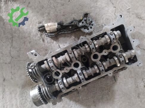 Toyota Corolla Silindir Kapağı çıkma parça