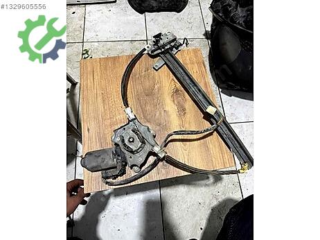 Mazda 323 Ön Cam Motoru çıkma parça