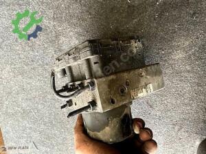 1J0614217 SKODA OCTAVİA ABS BEYNİ GOLF 4 BORA