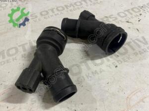 1J0121619A VW Bora Caddy Leon Polo radyatör üst su flanşı