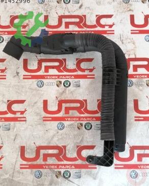 Volkswagen Golf Turbo Hortumu 1J0129594D çıkma parça