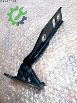 Volkswagen Bora Kaput Menteşesi 1J0823301 çıkma parça
