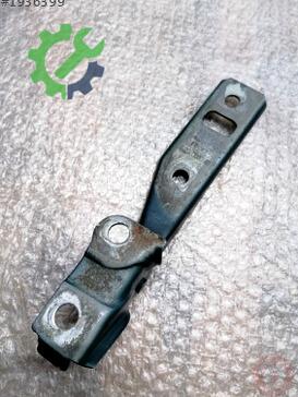 Volkswagen Bora Kaput Menteşesi 1J0823302A çıkma parça