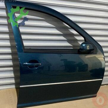 Volkswagen Bora Kapı 1J4831056H çıkma parça