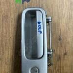 1J6827565A vw golf 4  hecbek bagaj açma kolu