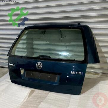 Volkswagen Bora Bagaj 1J9827025AE çıkma parça