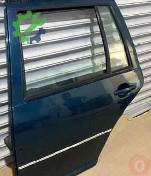 Volkswagen Bora Kapı 1J9833055E çıkma parça