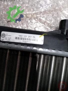 Volkswagen Caddy Motor Su Radyatörü 1K0121251DL çıkma parça