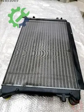 Volkswagen Caddy Motor Su Radyatörü 1K0121251DL çıkma parça