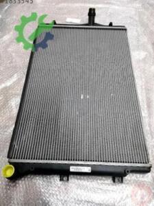 Volkswagen Jetta 2022 Motor Su Radyatörü Çıkma - 1K0121251N