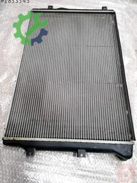 Volkswagen Jetta Motor Su Radyatörü 1K0121251N çıkma parça