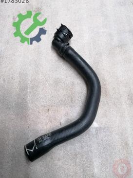 Volkswagen Golf Intercooler 1K0122073GE çıkma parça
