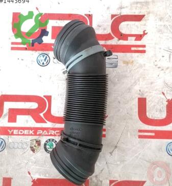 Audi A3 Turbo Hortumu 1K0129684L çıkma parça