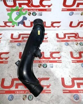 Audi A3 Turbo Hortumu 1K0145770AH çıkma parça