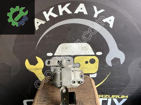 Volkswagen Golf Kulak 1K0199262AS çıkma parça
