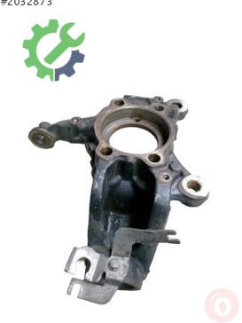 Volkswagen Golf Radyatör 1K0407255N çıkma parça