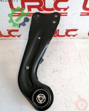 Volkswagen Golf Taşıyıcı 1K0505226H çıkma parça