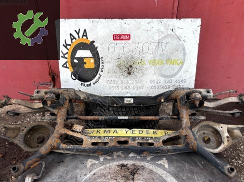 Audi A3 Arka Dingil çıkma parça