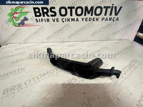 Volkswagen Jetta Far Braketi çıkma parça