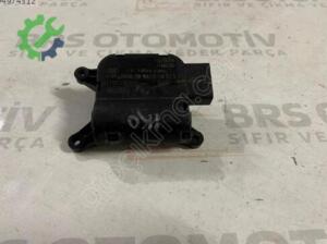 1K0907511 KLİMA KALORİFER HAVA YÖNDİRME MOTORU  Caddy-Golf 5- 6